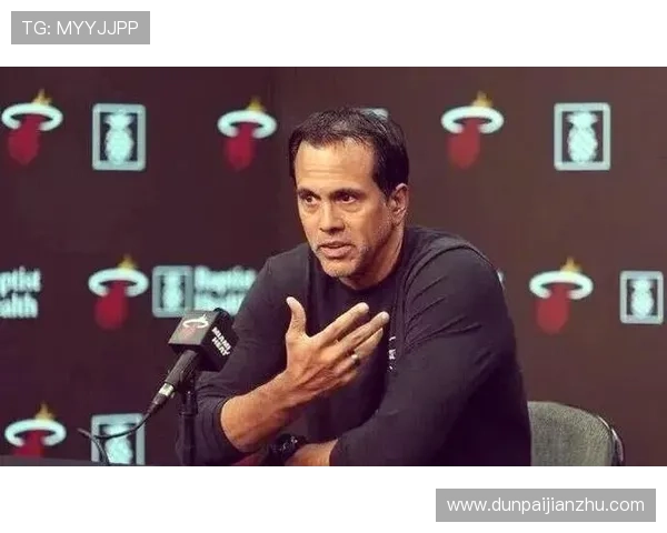 韦尔砍下24分10篮板展现进步斯波称其表现令人振奋